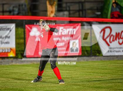 Thumbnail 3 in Flippin vs Green Forest (AAA 3A-1 District Tournament) photogallery.