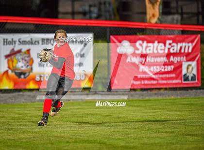 Thumbnail 2 in Flippin vs Green Forest (AAA 3A-1 District Tournament) photogallery.