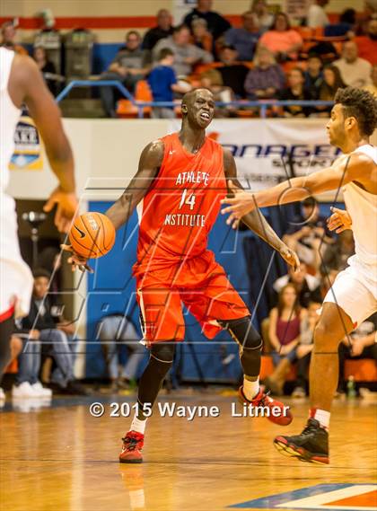 Thumbnail 3 in Athletes Institute of Canada vs Oak Hill Academy (Marshall County Hoopfest) photogallery.