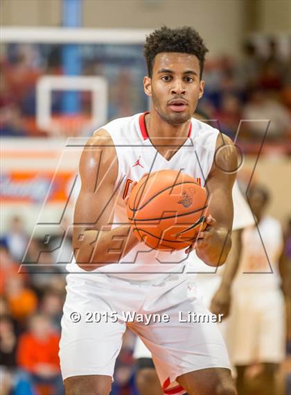 Thumbnail 3 in Athletes Institute of Canada vs Oak Hill Academy (Marshall County Hoopfest) photogallery.