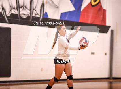 Thumbnail 2 in Kaufman vs. Princeton (UIL 4A Bi-District Playoff) photogallery.