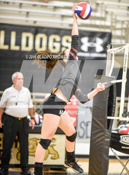 Thumbnail 3 in Kaufman vs. Princeton (UIL 4A Bi-District Playoff) photogallery.