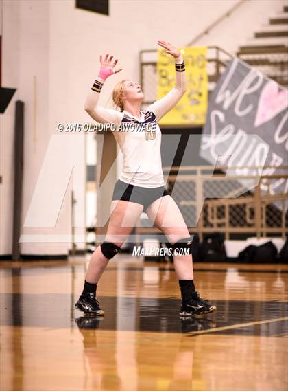 Thumbnail 2 in Kaufman vs. Princeton (UIL 4A Bi-District Playoff) photogallery.