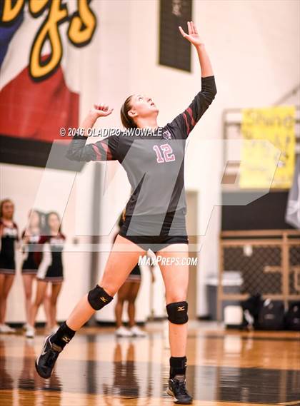 Thumbnail 1 in Kaufman vs. Princeton (UIL 4A Bi-District Playoff) photogallery.