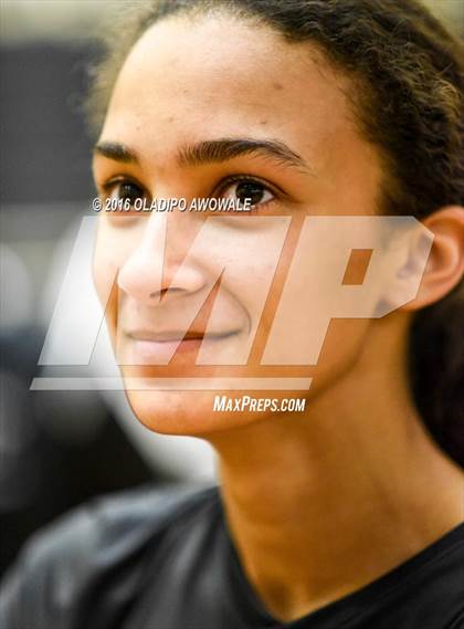Thumbnail 3 in Kaufman vs. Princeton (UIL 4A Bi-District Playoff) photogallery.