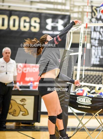 Thumbnail 3 in Kaufman vs. Princeton (UIL 4A Bi-District Playoff) photogallery.
