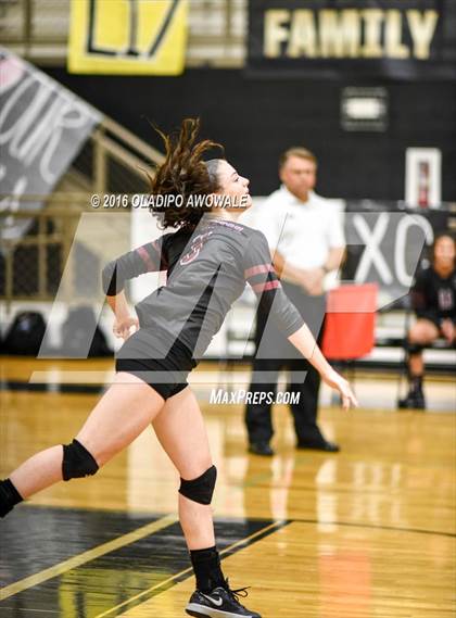 Thumbnail 1 in Kaufman vs. Princeton (UIL 4A Bi-District Playoff) photogallery.