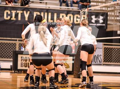 Thumbnail 1 in Kaufman vs. Princeton (UIL 4A Bi-District Playoff) photogallery.
