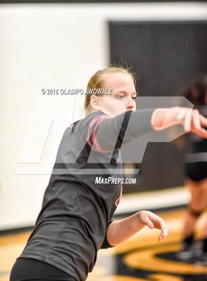 Thumbnail 2 in Kaufman vs. Princeton (UIL 4A Bi-District Playoff) photogallery.