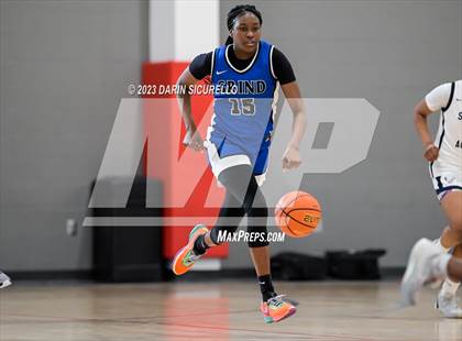Thumbnail 3 in Shabach Christian Academy vs. Grind Prep (Nike Tournament of Champions) photogallery.