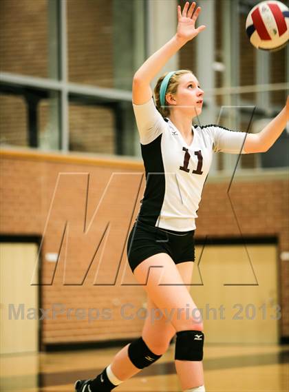 Thumbnail 3 in Wylie Vs Waxahachie (UIL 4A Regional Quarterfinal) photogallery.