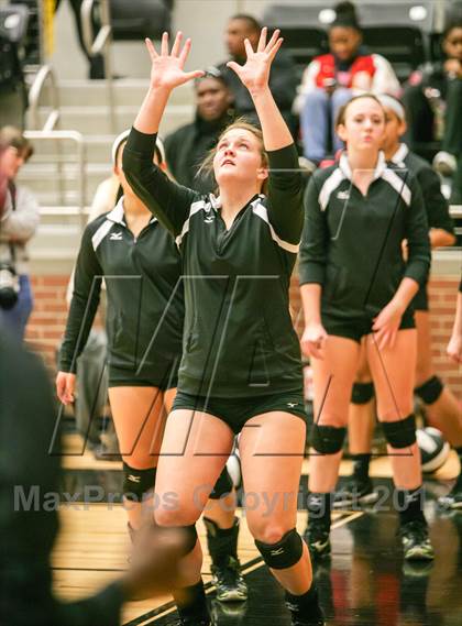 Thumbnail 2 in Wylie Vs Waxahachie (UIL 4A Regional Quarterfinal) photogallery.