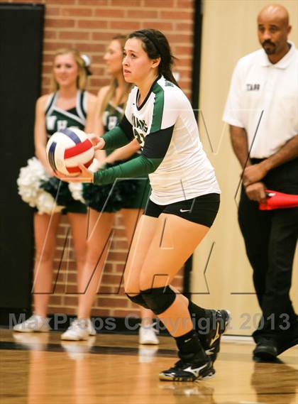 Thumbnail 1 in Wylie Vs Waxahachie (UIL 4A Regional Quarterfinal) photogallery.