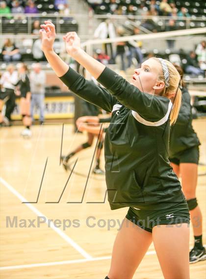Thumbnail 3 in Wylie Vs Waxahachie (UIL 4A Regional Quarterfinal) photogallery.