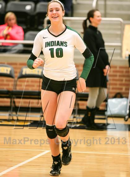 Thumbnail 2 in Wylie Vs Waxahachie (UIL 4A Regional Quarterfinal) photogallery.