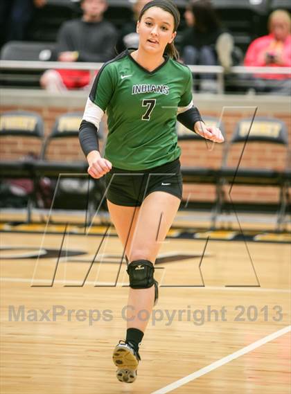 Thumbnail 3 in Wylie Vs Waxahachie (UIL 4A Regional Quarterfinal) photogallery.