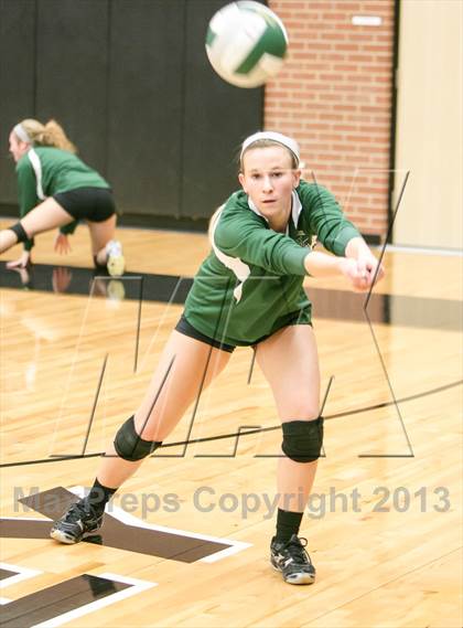 Thumbnail 3 in Wylie Vs Waxahachie (UIL 4A Regional Quarterfinal) photogallery.
