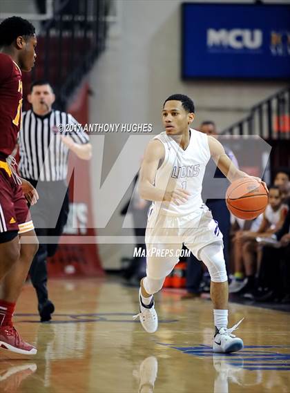 Thumbnail 3 in Bishop Loughlin vs. Cardinal Hayes (CHSAA Intersectional Semifinal Playoff) photogallery.