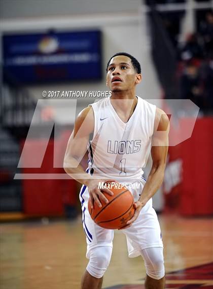 Thumbnail 2 in Bishop Loughlin vs. Cardinal Hayes (CHSAA Intersectional Semifinal Playoff) photogallery.