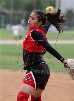 Thumbnail 1 in Harvard-Westlake @ Chaminade photogallery.