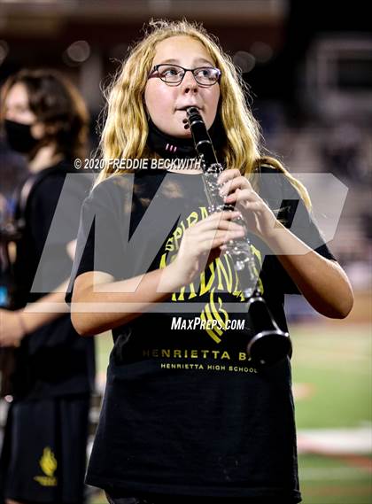 Thumbnail 3 in Gunter vs. Henrietta (UIL 3A D2 Area) photogallery.