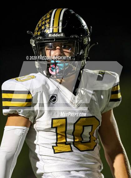 Thumbnail 2 in Gunter vs. Henrietta (UIL 3A D2 Area) photogallery.