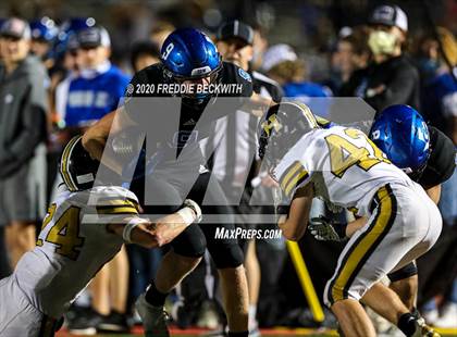 Thumbnail 3 in Gunter vs. Henrietta (UIL 3A D2 Area) photogallery.