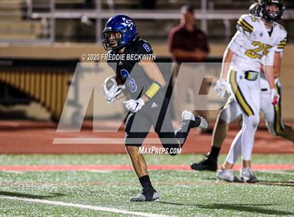 Thumbnail 2 in Gunter vs. Henrietta (UIL 3A D2 Area) photogallery.
