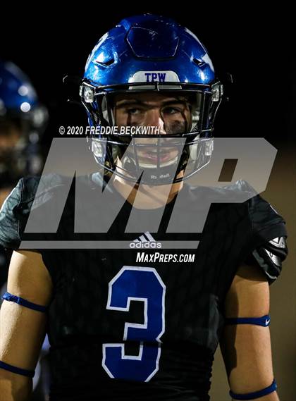 Thumbnail 3 in Gunter vs. Henrietta (UIL 3A D2 Area) photogallery.