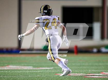Thumbnail 2 in Gunter vs. Henrietta (UIL 3A D2 Area) photogallery.