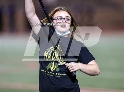 Thumbnail 3 in Gunter vs. Henrietta (UIL 3A D2 Area) photogallery.