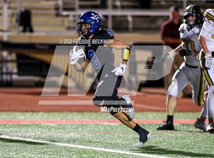 Thumbnail 3 in Gunter vs. Henrietta (UIL 3A D2 Area) photogallery.