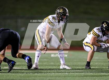 Thumbnail 3 in Gunter vs. Henrietta (UIL 3A D2 Area) photogallery.