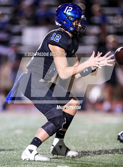 Thumbnail 3 in Gunter vs. Henrietta (UIL 3A D2 Area) photogallery.