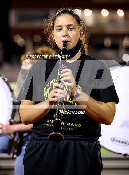 Thumbnail 2 in Gunter vs. Henrietta (UIL 3A D2 Area) photogallery.