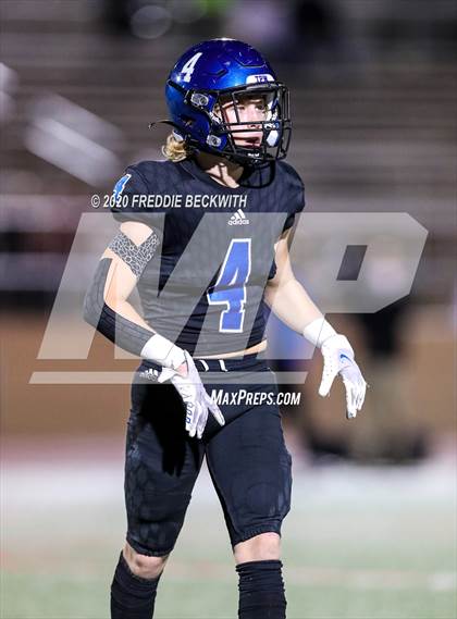 Thumbnail 2 in Gunter vs. Henrietta (UIL 3A D2 Area) photogallery.