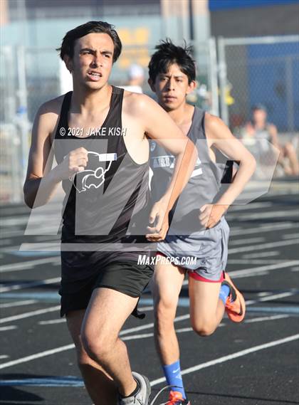 Thumbnail 2 in  6th Annual Marana Invitational photogallery.