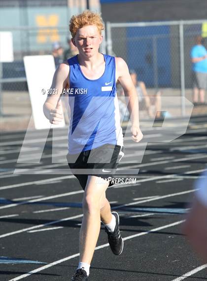 Thumbnail 2 in  6th Annual Marana Invitational photogallery.