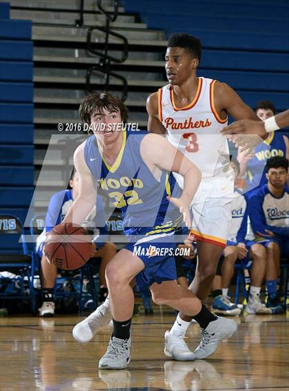 Thumbnail 2 in Wood vs. Chico (Les Curry Invitational) photogallery.