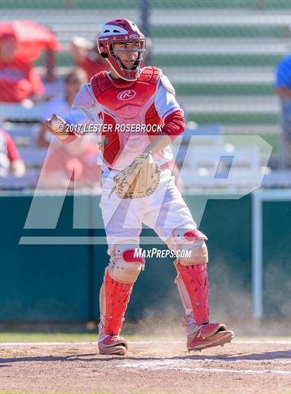 Thumbnail 3 in Floresville vs. Ray (UIL 5A Bi-district Playoffs) photogallery.
