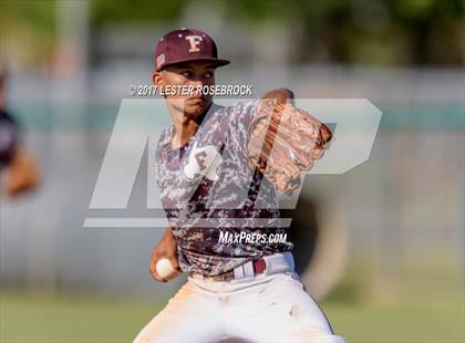 Thumbnail 2 in Floresville vs. Ray (UIL 5A Bi-district Playoffs) photogallery.