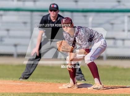Thumbnail 1 in Floresville vs. Ray (UIL 5A Bi-district Playoffs) photogallery.