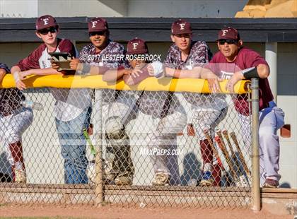 Thumbnail 3 in Floresville vs. Ray (UIL 5A Bi-district Playoffs) photogallery.