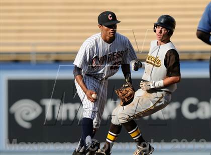 Thumbnail 2 in Temecula Valley vs. Cypress (CIF-SS D2 Final) photogallery.