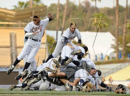 Thumbnail 1 in Temecula Valley vs. Cypress (CIF-SS D2 Final) photogallery.