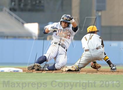 Thumbnail 3 in Temecula Valley vs. Cypress (CIF-SS D2 Final) photogallery.