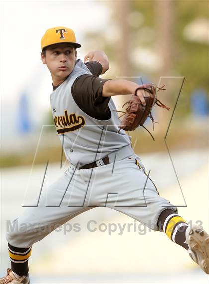 Thumbnail 2 in Temecula Valley vs. Cypress (CIF-SS D2 Final) photogallery.