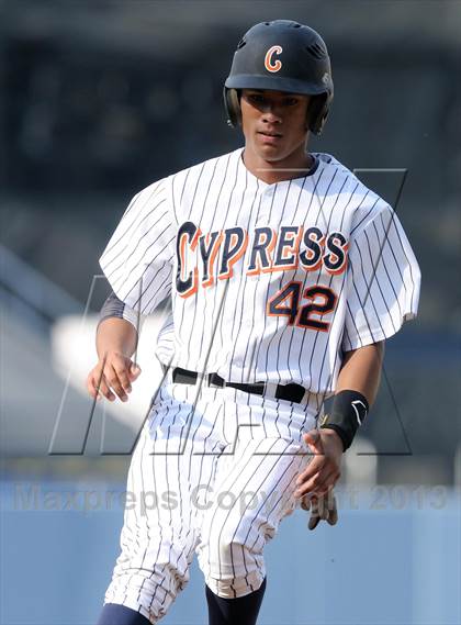 Thumbnail 2 in Temecula Valley vs. Cypress (CIF-SS D2 Final) photogallery.