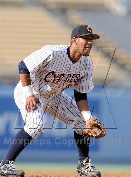 Thumbnail 2 in Temecula Valley vs. Cypress (CIF-SS D2 Final) photogallery.