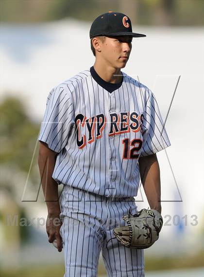 Thumbnail 3 in Temecula Valley vs. Cypress (CIF-SS D2 Final) photogallery.
